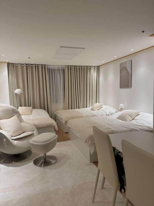Appartement New Hongdae Station House