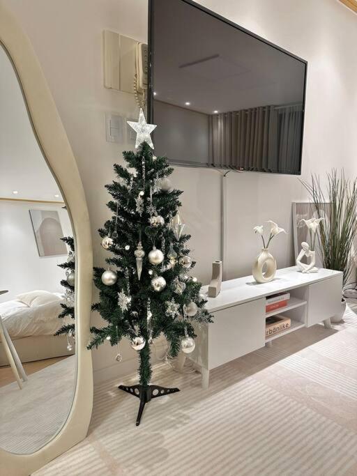 New Hongdae Station House Appartement *